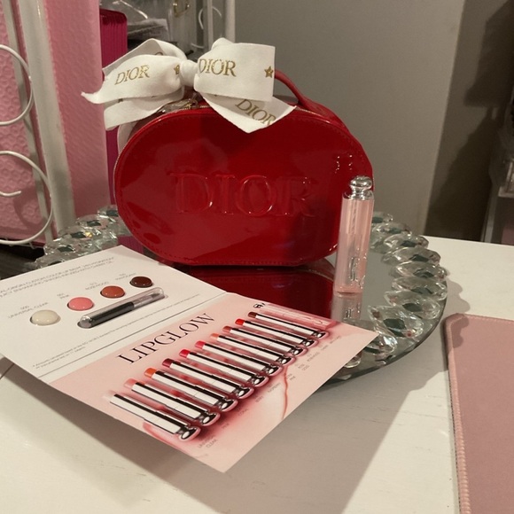 Dior Red Patent Cosmetic Case with White Logo Bow & Full Size Addict Lip Balm - Picture 2 of 4